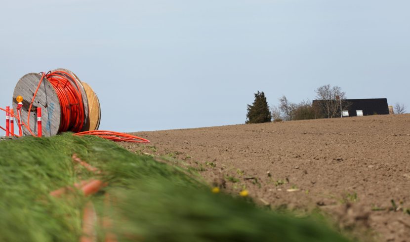 Ivey Announces 1483m In Arpa Funding For Local Broadband Projects Alabama Daily News 