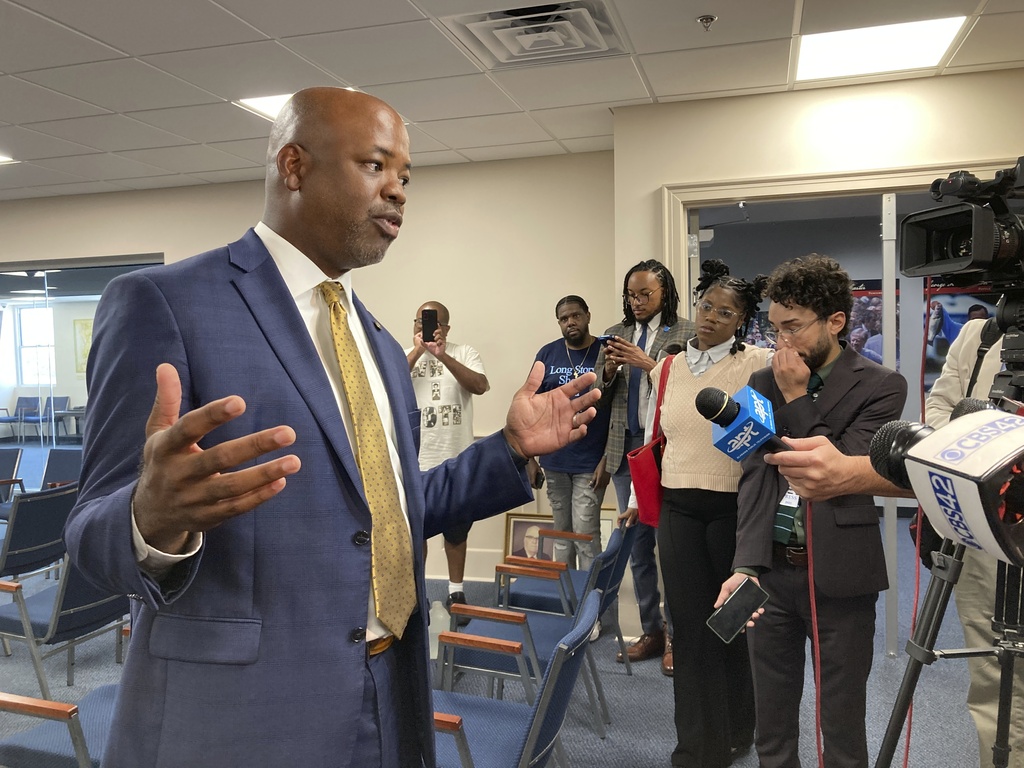 Alabama lawmakers redraw congressional map without 2nd majority-Black ...