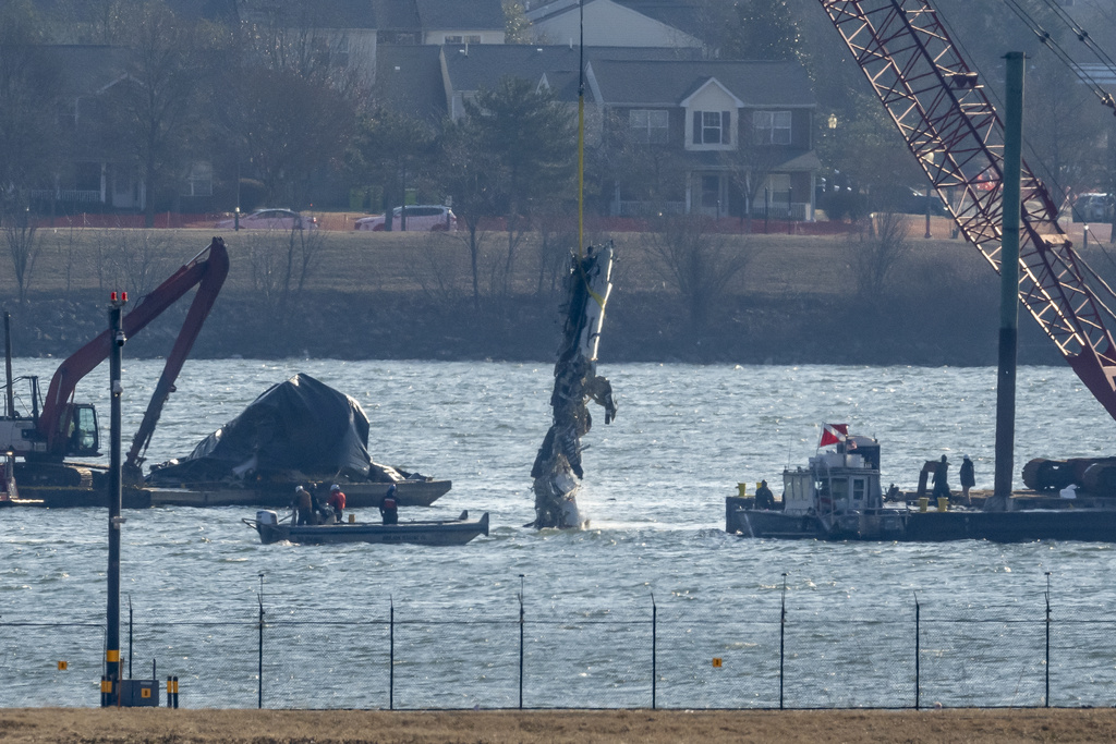 Broken altimeter, ignored warnings: Hearings reveal what went wrong in ...