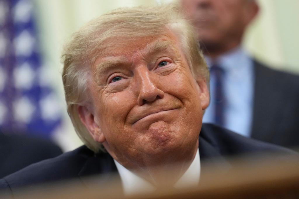 Trump's favorability is narrowly positive in Alabama: poll