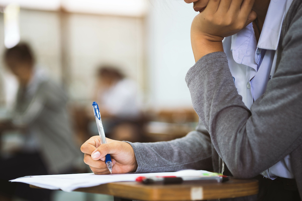 No phones, new paths: What Alabama students need to know this school year