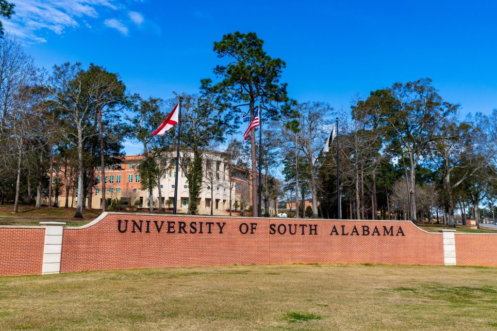 Alabama teacher prep programs outpace nation in science of reading review