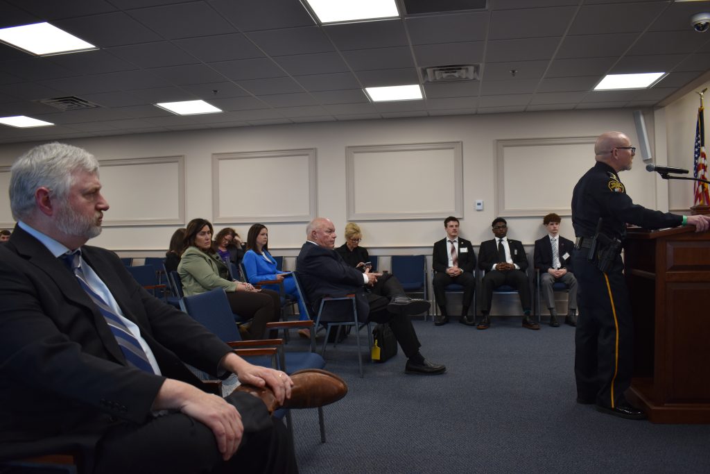 Senate committee delays vote on police staffing bill