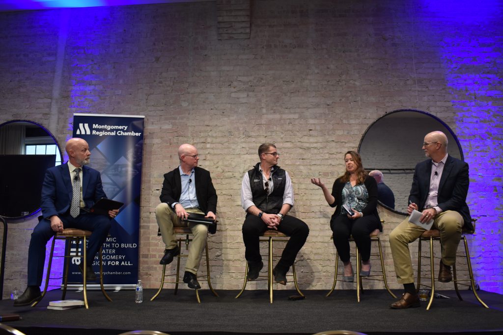 تنضم الجهات العسكرية والصناعية والأكاديمية إلى مونتغمري كجزء من المناورة الحربية AFD35