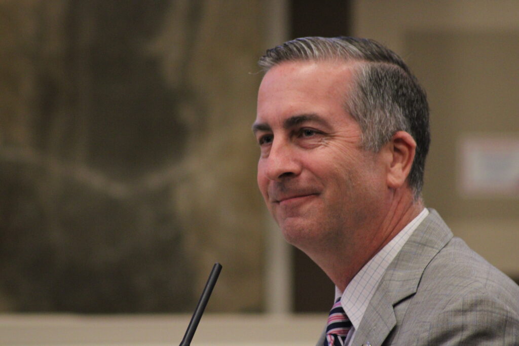 Bill requiring mask wearers to identify themselves to law enforcement advancing in Alabama Legislature