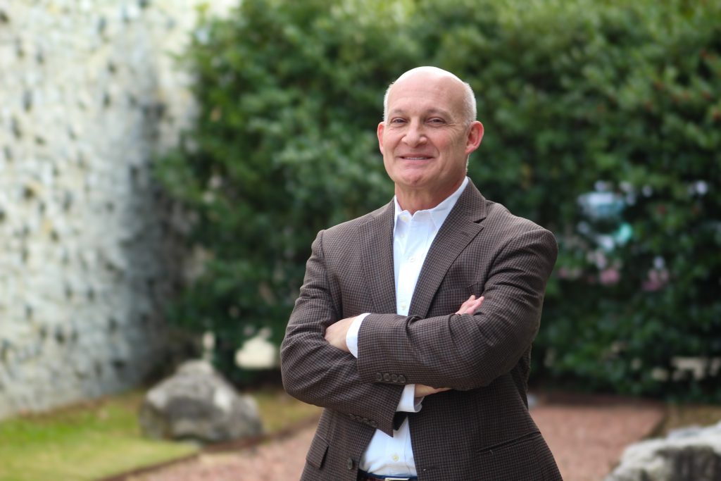BCA endorses Ortis over incumbent Roberts in Senate District 15 ...