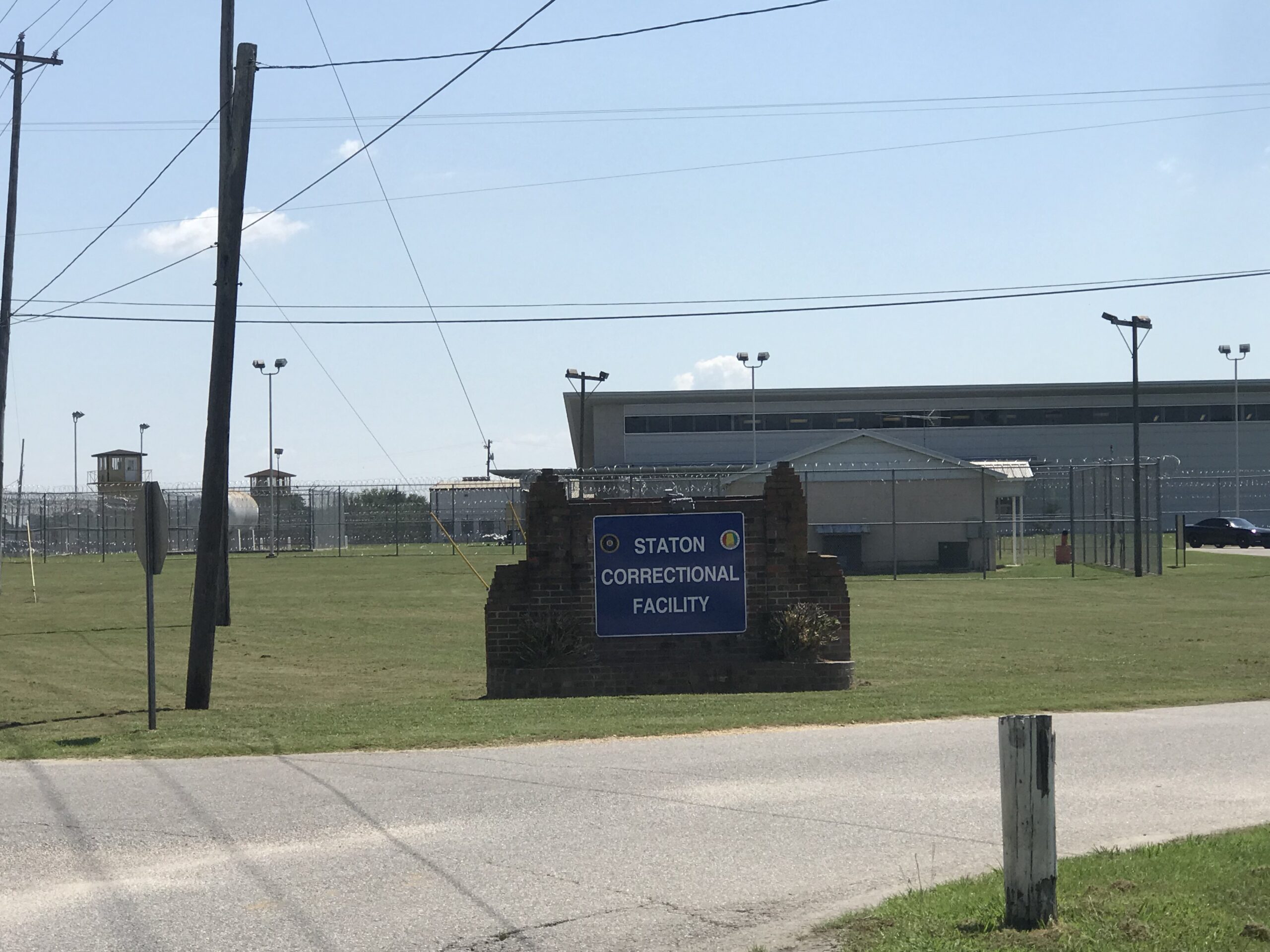 Tour of Staton Correctional Facility shows severely understaffed